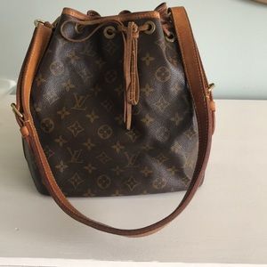 Authentic Louis Vuitton NOE Bucket Bag